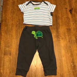 Carter's Beach Buddy outfit